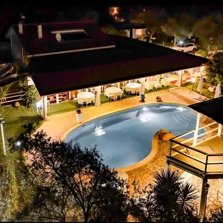 7 E Piscina Privata Villa